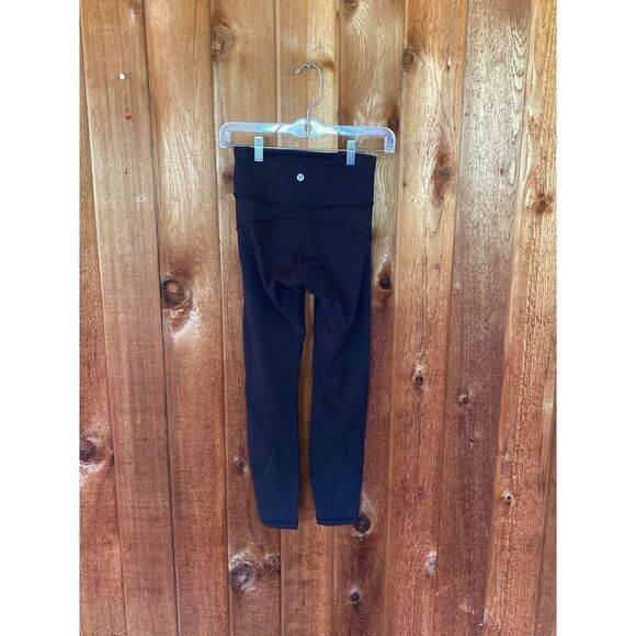 Lululemon in movement Leggings 7/8 - Picture 1 of 5